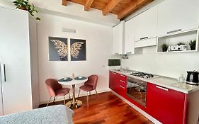 Cozy Apartment Center