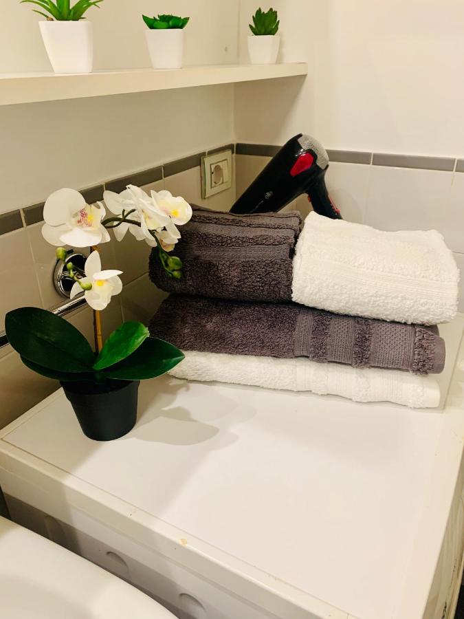 Cozy Apartment Center Bergamo Esterno foto