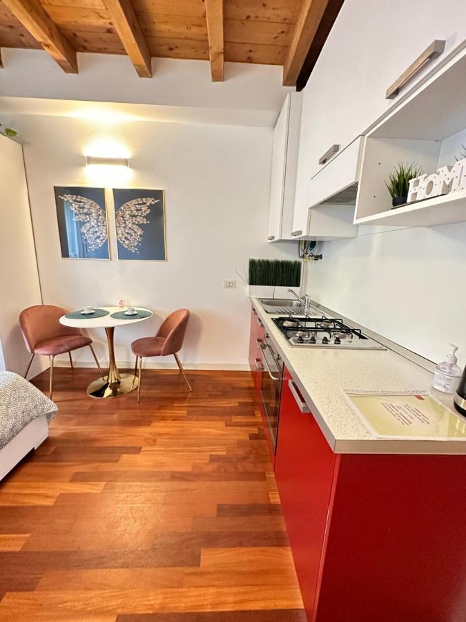 Cozy Apartment Center Bergamo Esterno foto